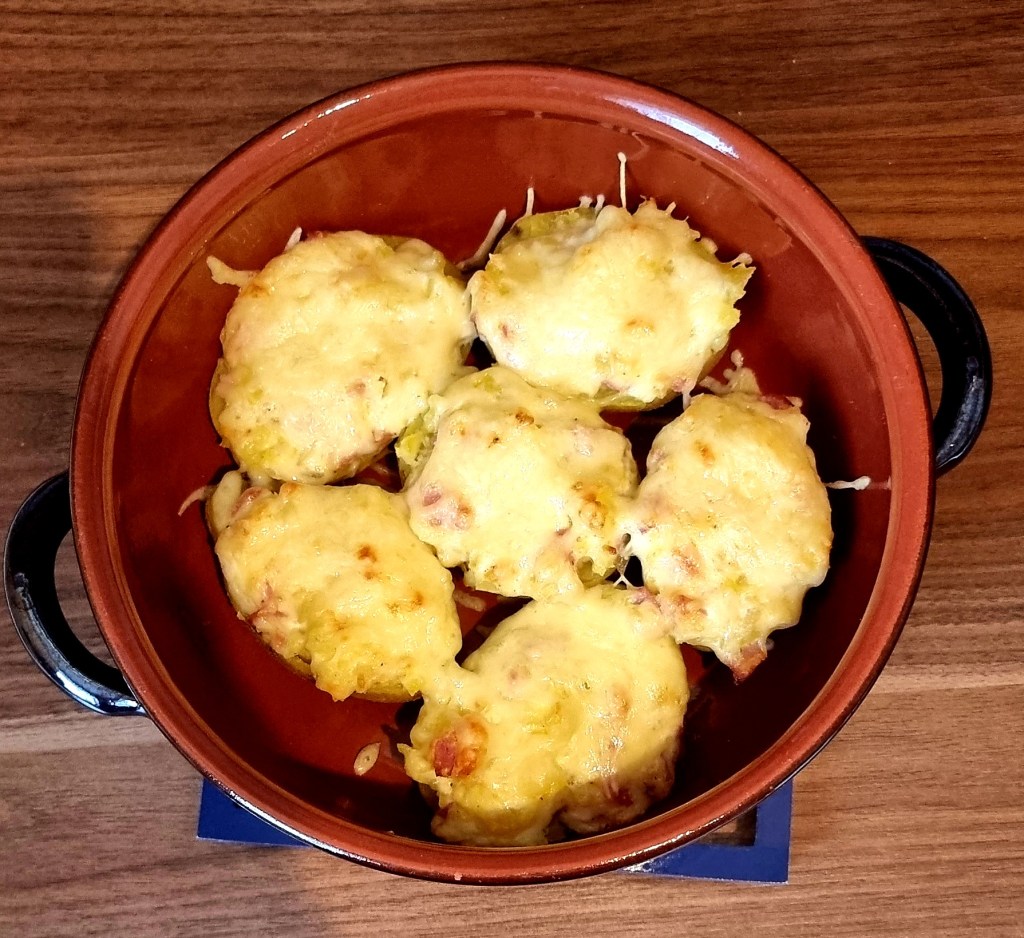 Gefüllte Ofenkartoffeln